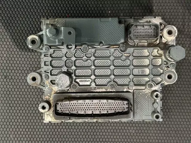 2007 Sterling (Mercedes) LT9500 ECM P/N 001 446 6440 Test Service